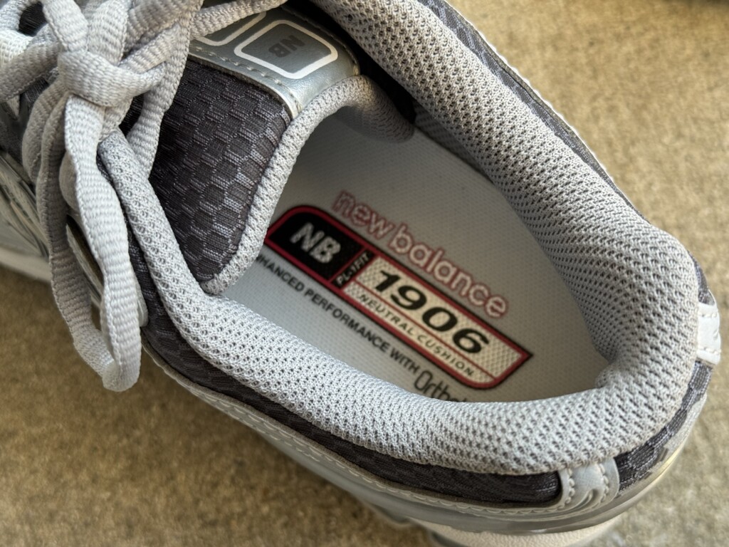 ニューバランスU1906RCL/グレーの画像8